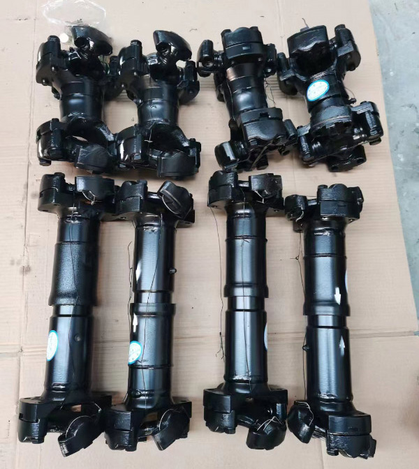 山推壓路機(jī)傳動軸